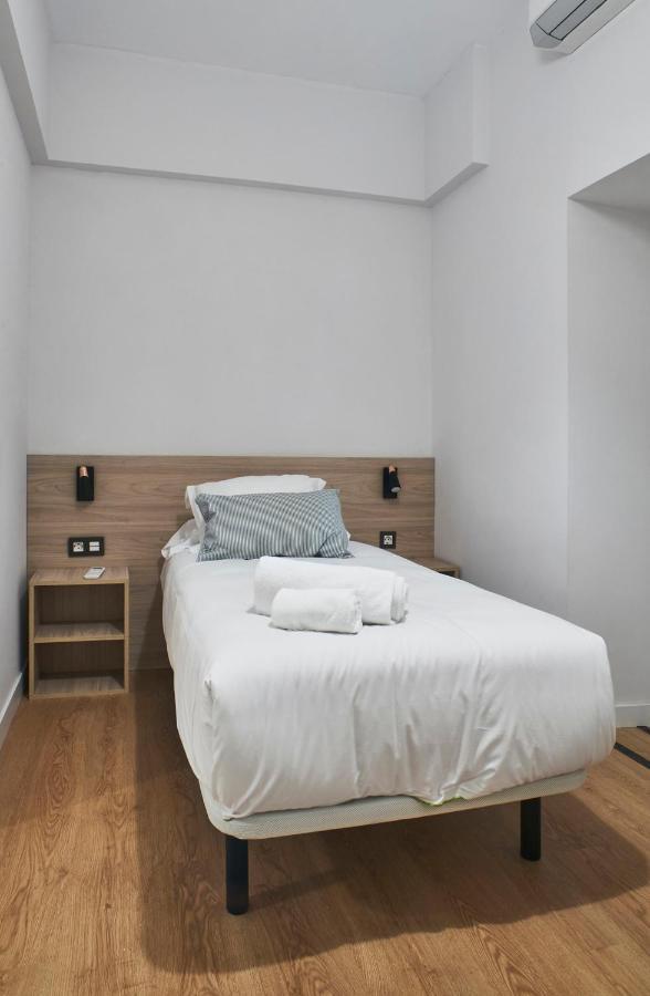 Slow Suites Luchana Madrid Exterior photo