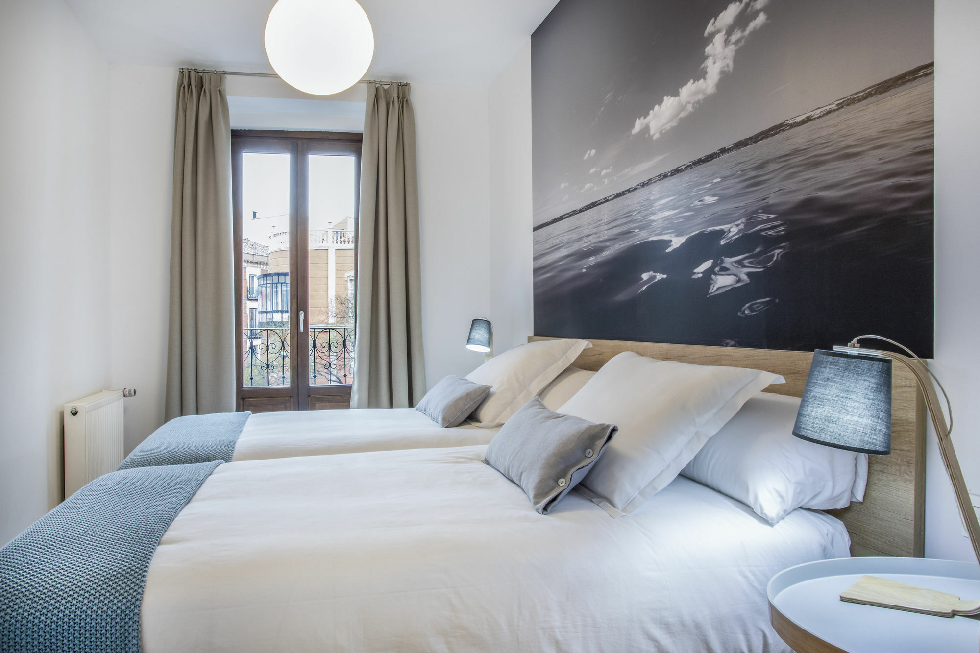 Slow Suites Luchana Madrid Exterior photo